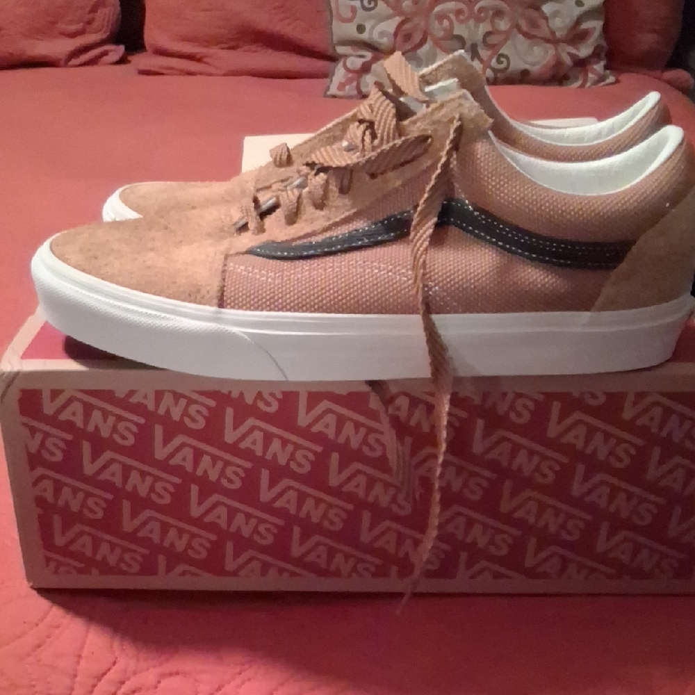 Vans Brown and Black Casual Sneakers